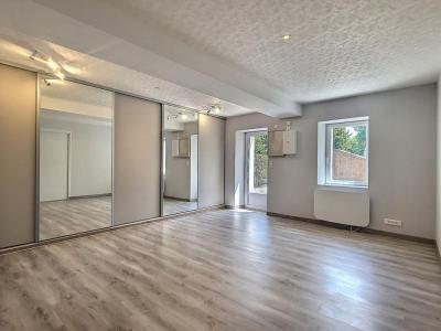 For sale Loire 4 rooms 102 m2 Maine et loire (49440) photo 2