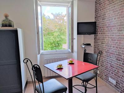 Annonce Location 2 pices Appartement Mezel 04