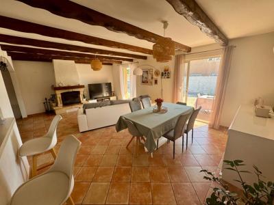 For rent Fos-sur-mer 5 rooms 127 m2 Bouches du Rhone (13270) photo 3