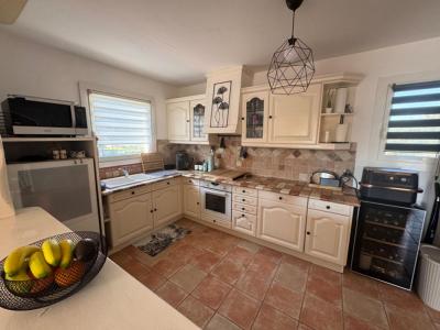 For rent Fos-sur-mer 5 rooms 127 m2 Bouches du Rhone (13270) photo 4