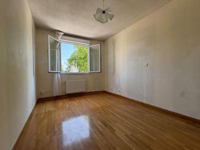 For rent Villeurbanne 3 rooms 71 m2 Rhone (69100) photo 3