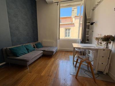Louer Appartement 19 m2 Lyon-2eme-arrondissement