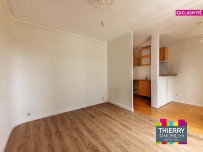 For sale Nantes 2 rooms 40 m2 Loire atlantique (44000) photo 2