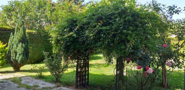 For sale Beaumont-le-roger 5 rooms 118 m2 Eure (27170) photo 2