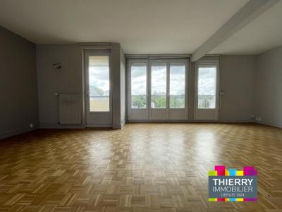 For sale Rennes 5 rooms 81 m2 Ille et vilaine (35000) photo 3