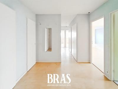 For sale Nantes 4 rooms 80 m2 Loire atlantique (44200) photo 0
