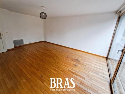 For sale Nantes 2 rooms 41 m2 Loire atlantique (44000) photo 1