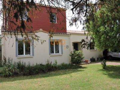 For sale Bouaye 8 rooms 179 m2 Loire atlantique (44830) photo 0