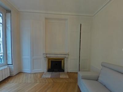 For rent Lyon-2eme-arrondissement 4 rooms 88 m2 Rhone (69002) photo 2