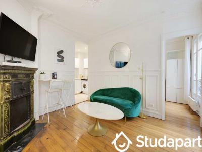 Louer Appartement 32 m2 Paris-17eme-arrondissement