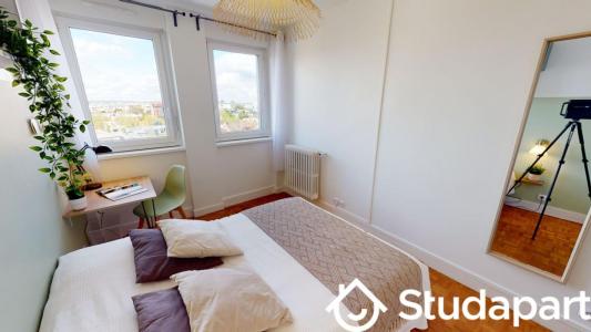 Louer Appartement 89 m2 Courbevoie