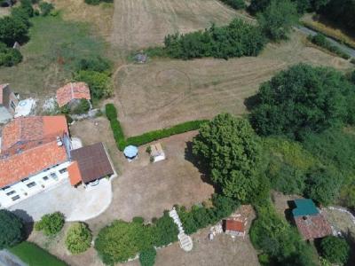 For sale 5 rooms 170 m2 Charente (16700) photo 1
