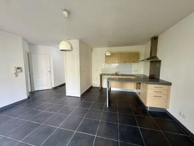 For sale 2 rooms 45 m2 Herault (34000) photo 3