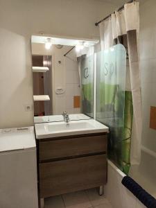 For rent Bordeaux 3 rooms 63 m2 Gironde (33000) photo 2