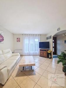 For sale Savigny-sur-orge 5 rooms 105 m2 Essonne (91600) photo 1