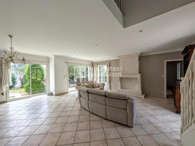 For sale Cognac 5 rooms 181 m2 Charente (16100) photo 3