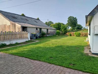 For sale Scaer 5 rooms 98 m2 Finistere (29390) photo 1