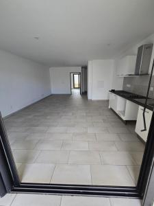 Louer Appartement Saint-denis 779 euros