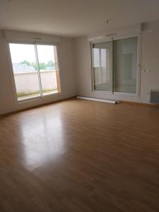 Louer Appartement Sainte-gemmes-sur-loire 832 euros