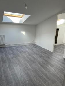 Louer Appartement 69 m2 Stiring-wendel