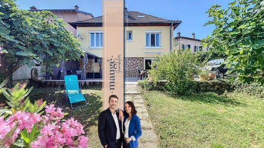 For sale Ecully 6 rooms 197 m2 Rhone (69130) photo 0