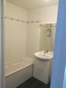 Louer Appartement Nantes 672 euros