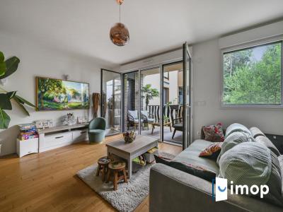 For sale Suresnes 3 rooms 75 m2 Hauts de Seine (92150) photo 1