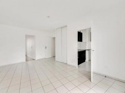 Acheter Appartement Aubervilliers 272500 euros