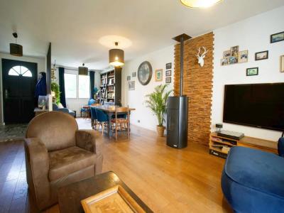 For sale Hay-les-roses 7 rooms 140 m2 Val de Marne (94240) photo 3