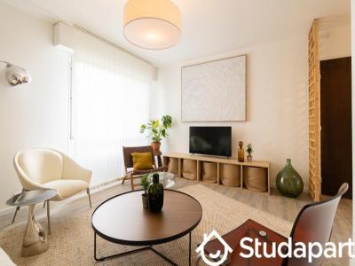 For rent Reims 1 room 9 m2 Marne (51100) photo 1