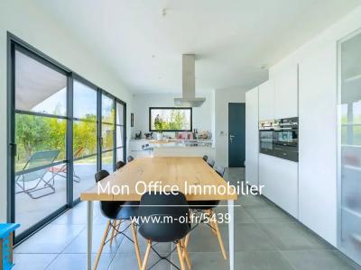 For sale Eguilles 6 rooms 180 m2 Bouches du Rhone (13510) photo 3