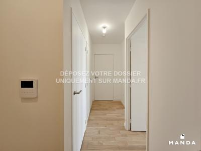 For rent Clamart 3 rooms 69 m2 Hauts de Seine (92140) photo 3