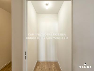 For rent Clamart 3 rooms 69 m2 Hauts de Seine (92140) photo 4