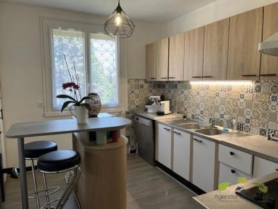For sale Treignac 5 rooms 135 m2 Correze (19260) photo 4