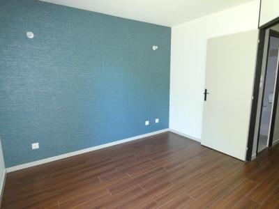 For rent Penne-d'agenais 2 rooms 35 m2 Lot et garonne (47140) photo 3