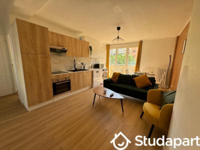 For rent Marseille-5eme-arrondissement 1 room 10 m2 Bouches du Rhone (13005) photo 1