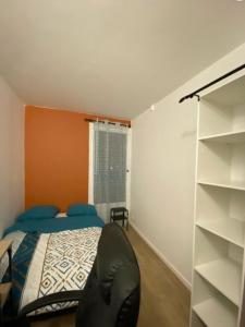 For rent Melun 1 room 12 m2 Seine et marne (77000) photo 0