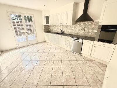 For sale Saint-gibrien 5 rooms 130 m2 Marne (51510) photo 4