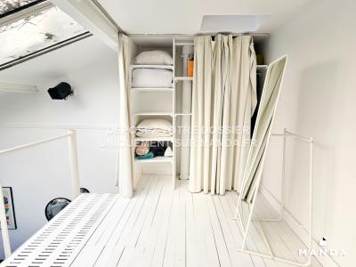 Louer Appartement 42 m2 Paris-18eme-arrondissement