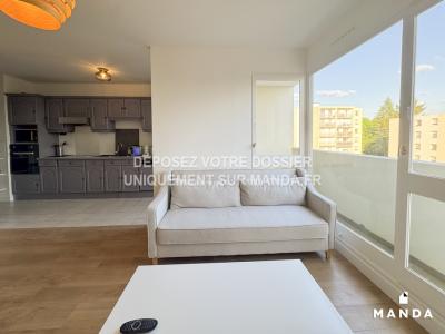 Louer Appartement 12 m2 Cergy
