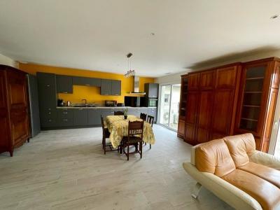 For rent Saint-medard-en-jalles 4 rooms 95 m2 Gironde (33160) photo 0