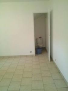 Louer Appartement 30 m2 Castillon-la-bataille