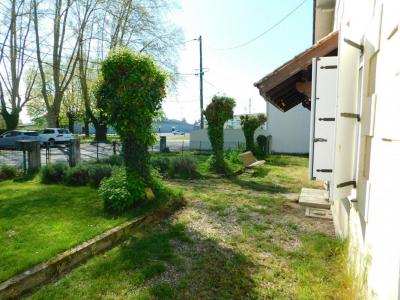 For sale Bergerac 4 rooms 85 m2 Dordogne (24100) photo 3