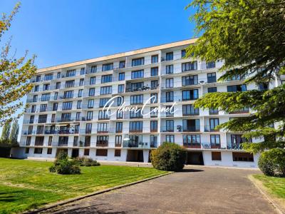 For sale Nogent-le-rotrou 3 rooms 71 m2 Eure et loir (28400) photo 0