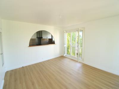 Louer Appartement 76 m2 Yerres