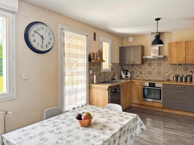 For sale Souvigne-sur-sarthe 6 rooms 152 m2 Sarthe (72300) photo 3