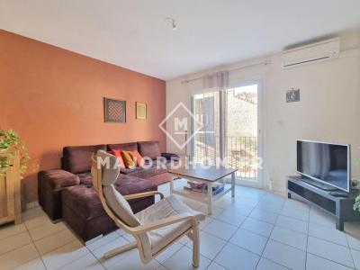 For sale Marseille-4eme-arrondissement 3 rooms 74 m2 Bouches du Rhone (13004) photo 3