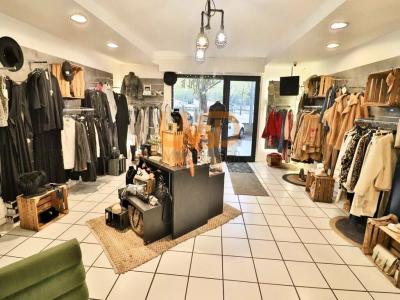 For sale Saint-maximin-la-sainte-baume 4 rooms 93 m2 Var (83470) photo 2
