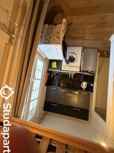 Louer Appartement 12 m2 Paris-15eme-arrondissement