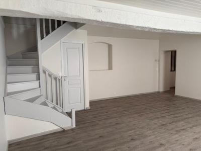 For rent Blaye 4 rooms 89 m2 Gironde (33390) photo 0